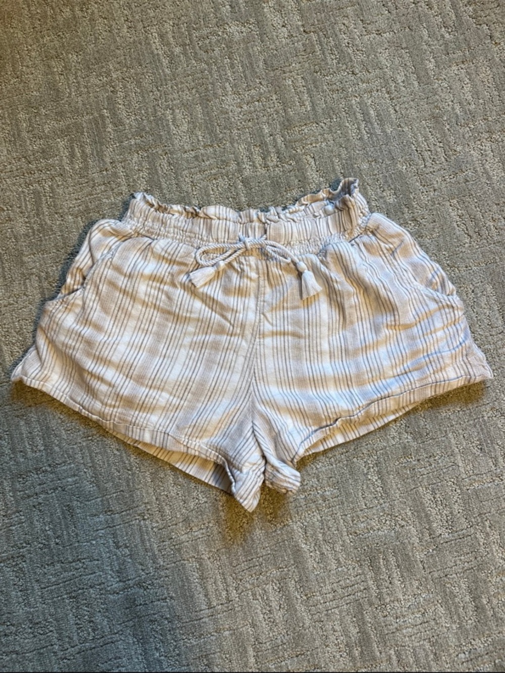 Abercrombie & Fitch Beige Striped High-Waist Drawstring Shorts